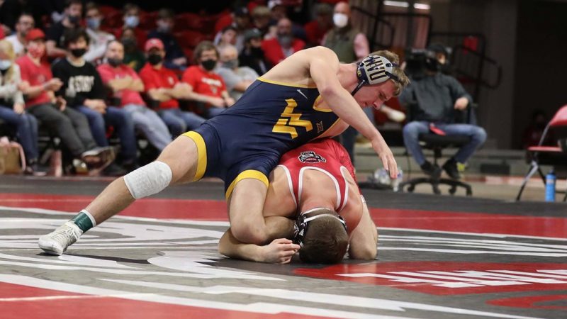 Hall Named WVU Student-Athlete of the Week